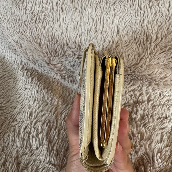 Louis Vuitton Damier Azur Portefeuille Viennois Bifold Wallet - Picture 4 of 8